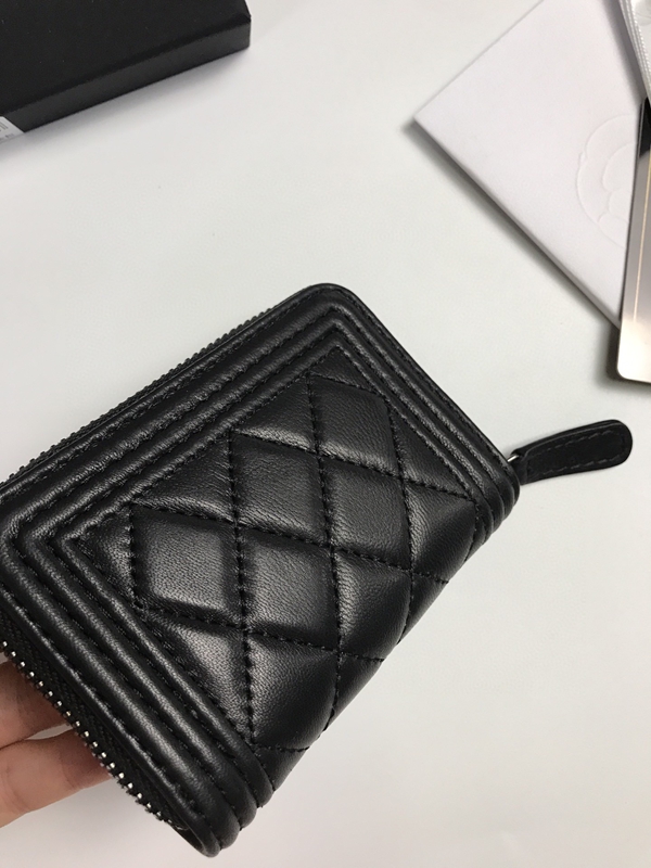 コピーシャネル激安財布素材ディテール